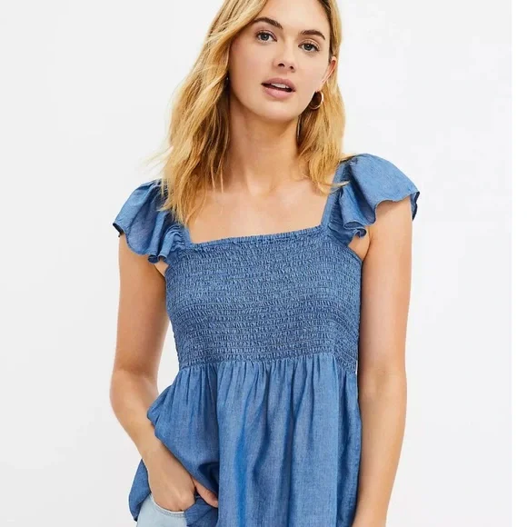 LOFT Smocked Chambray Ruffle Sleeve Top | Size Large - Picture 2 of 8